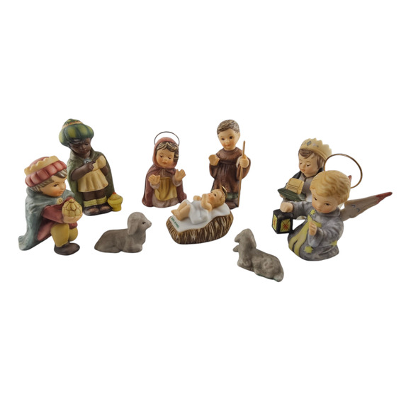 berta hummel goebel Other - Vintage Berta Hummel Goebel Nativity Set 9 Pieces Baby Jesus Mary Joseph Wisemen